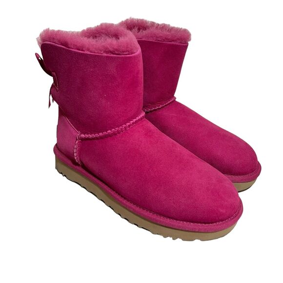 UGG Boots Womens Size 5 Mini Bailey Bow II Fuchsia Pink Flats - Picture 1 of 3